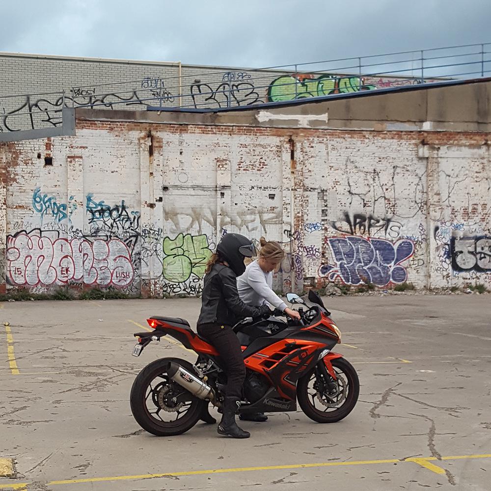 Victoria becomes first state to trial mandatory motorcycle training for car drivers - Flying Solo Gear Company